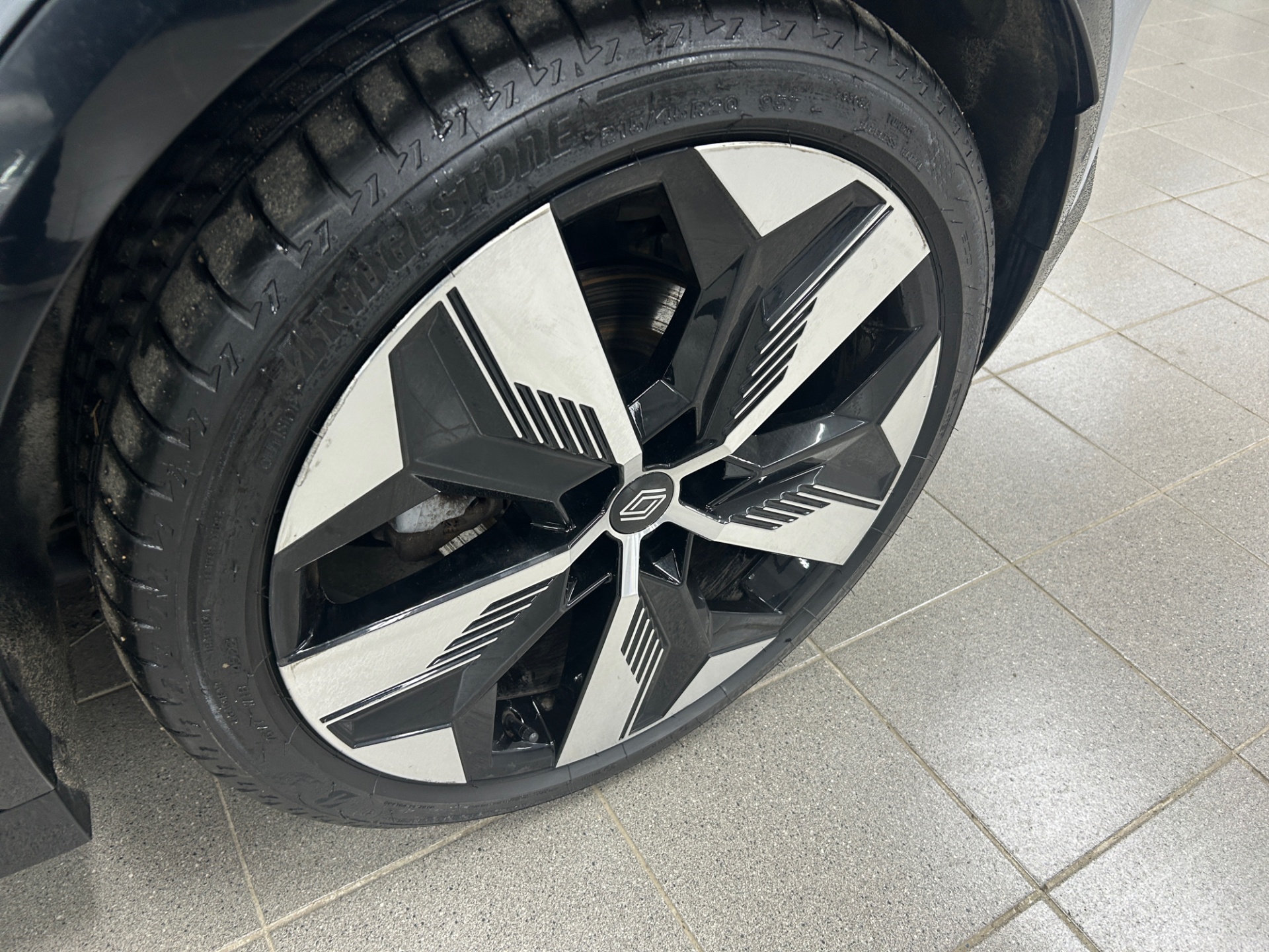 RENAULT Megane 2023