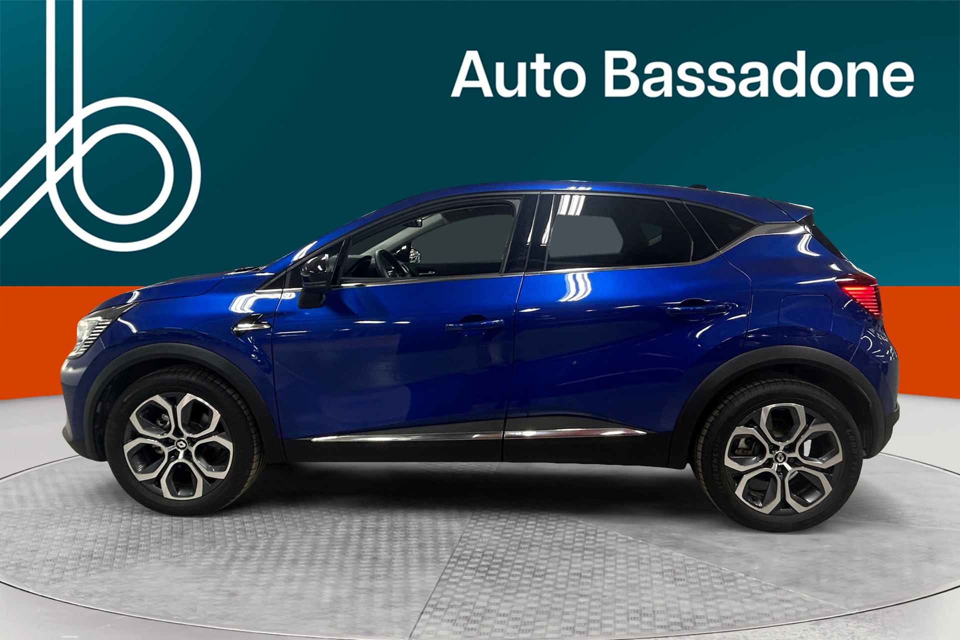 RENAULT Captur 2023