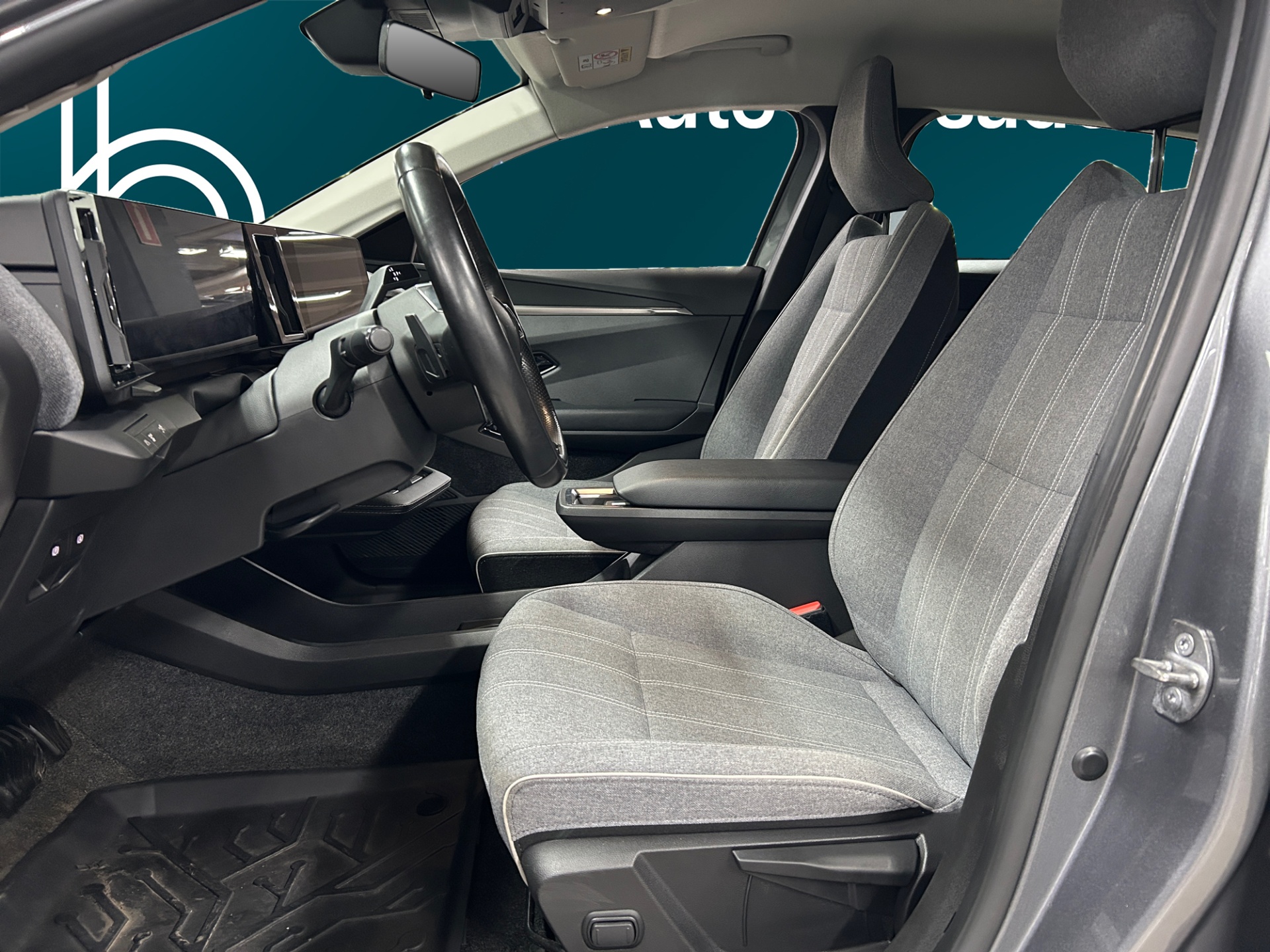 RENAULT Megane 2023
