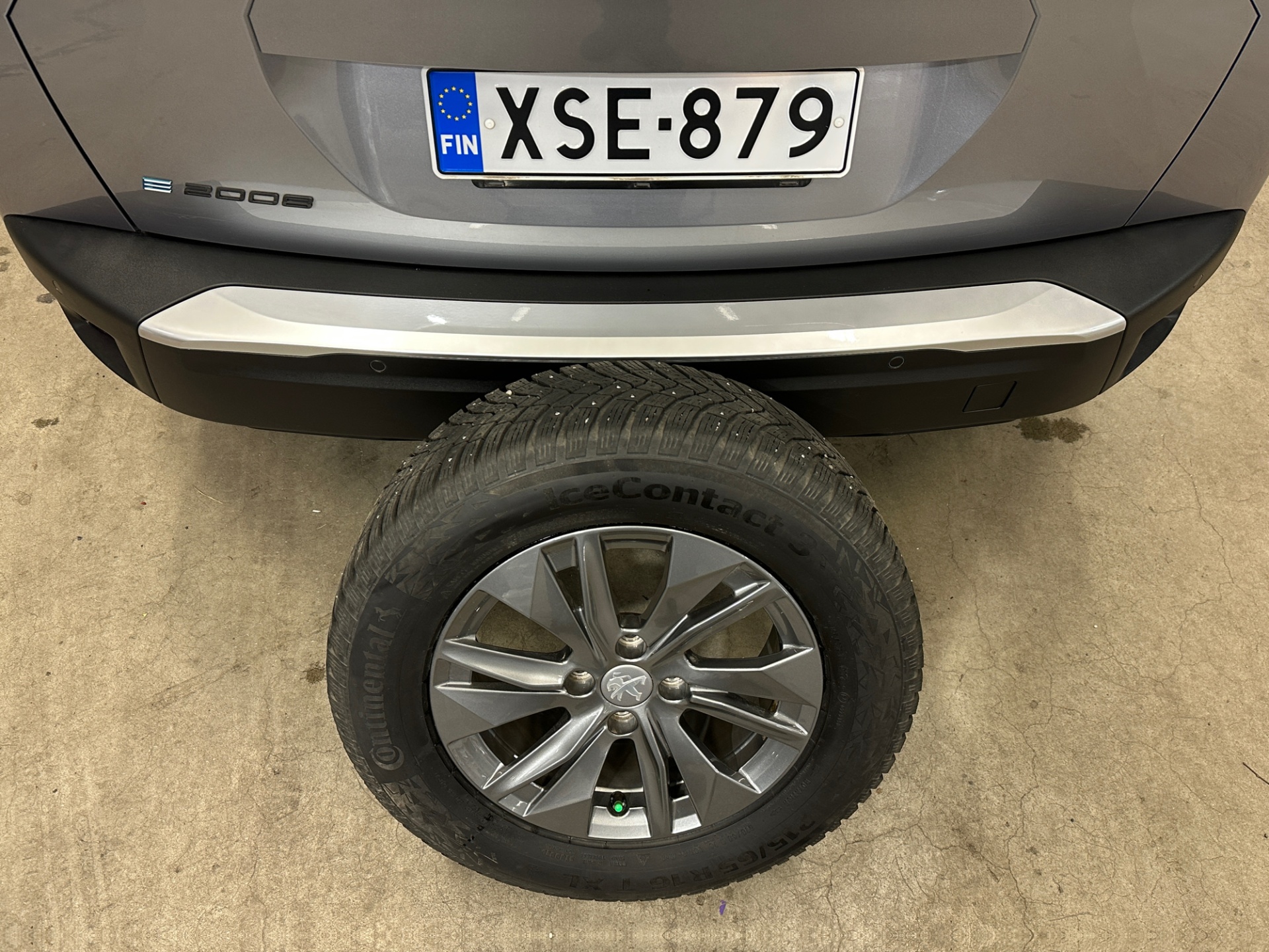 Peugeot e-2008 2023