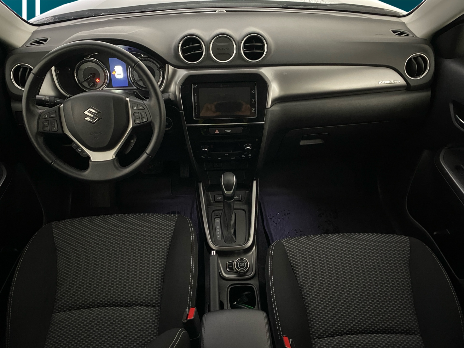 SUZUKI Vitara 2024