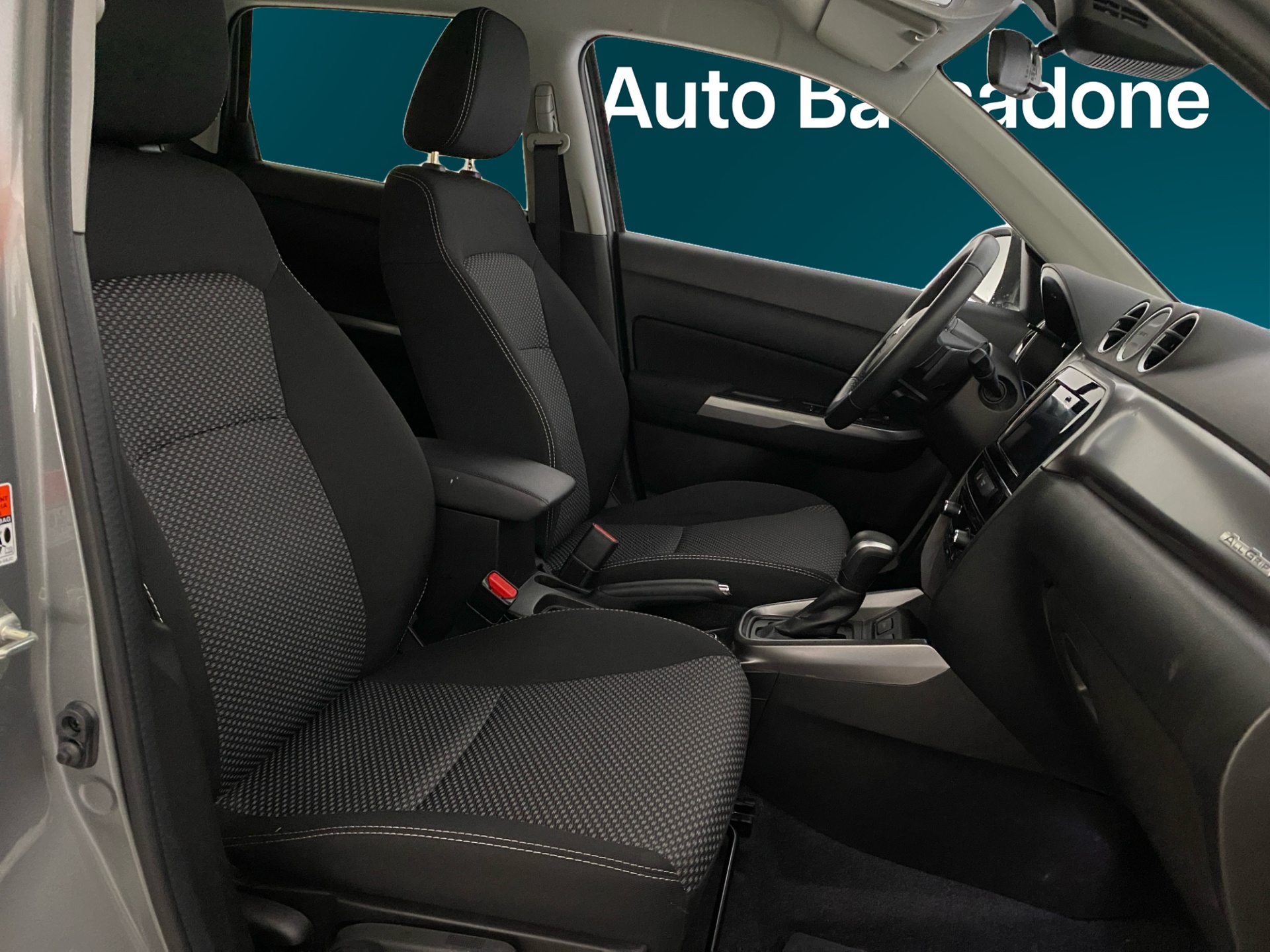 SUZUKI Vitara 2024