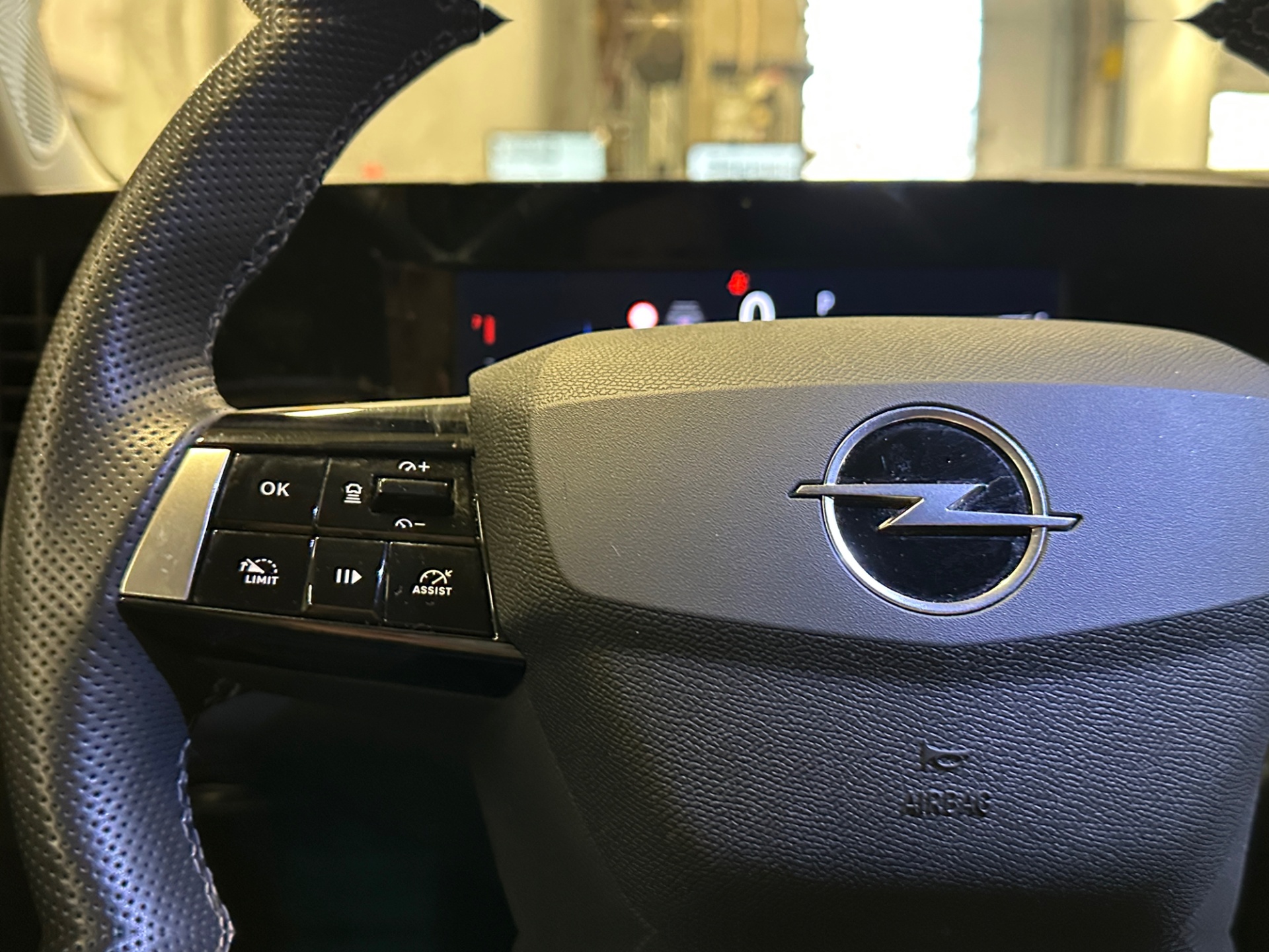 Opel Astra 2024
