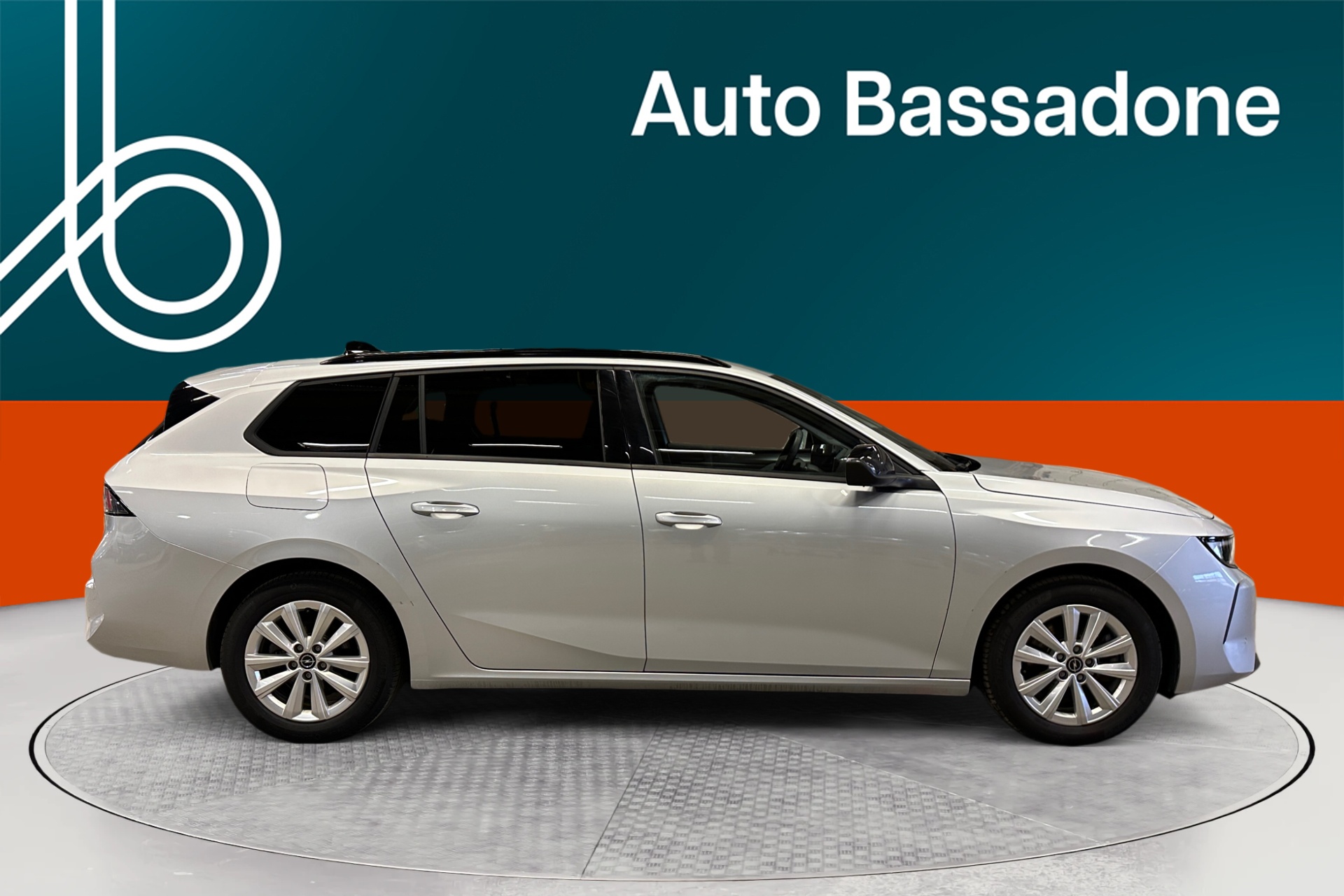 Opel Astra 2024
