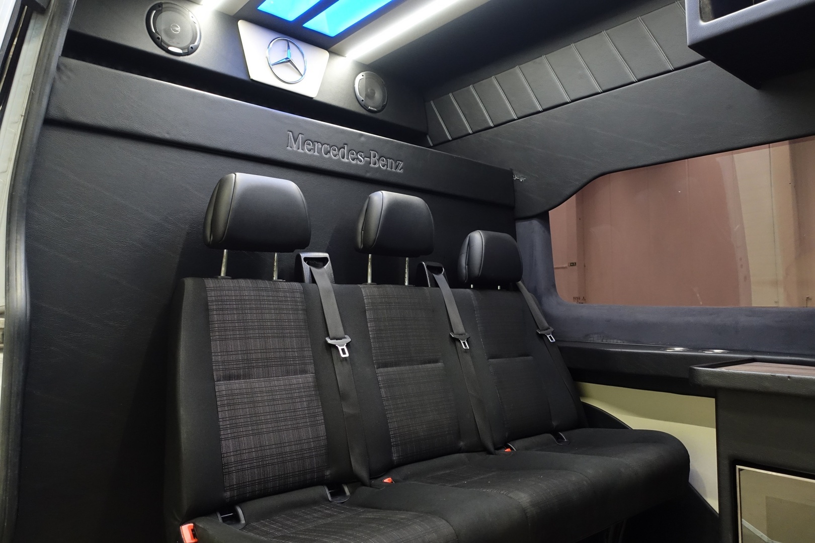 MERCEDES-BENZ Sprinter 2017