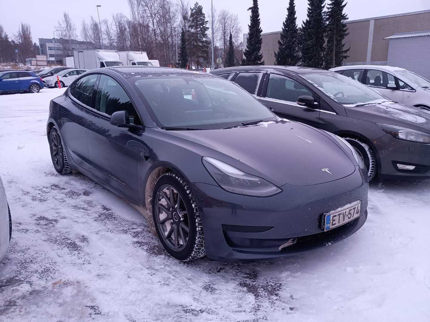 TESLA Model 3 2022