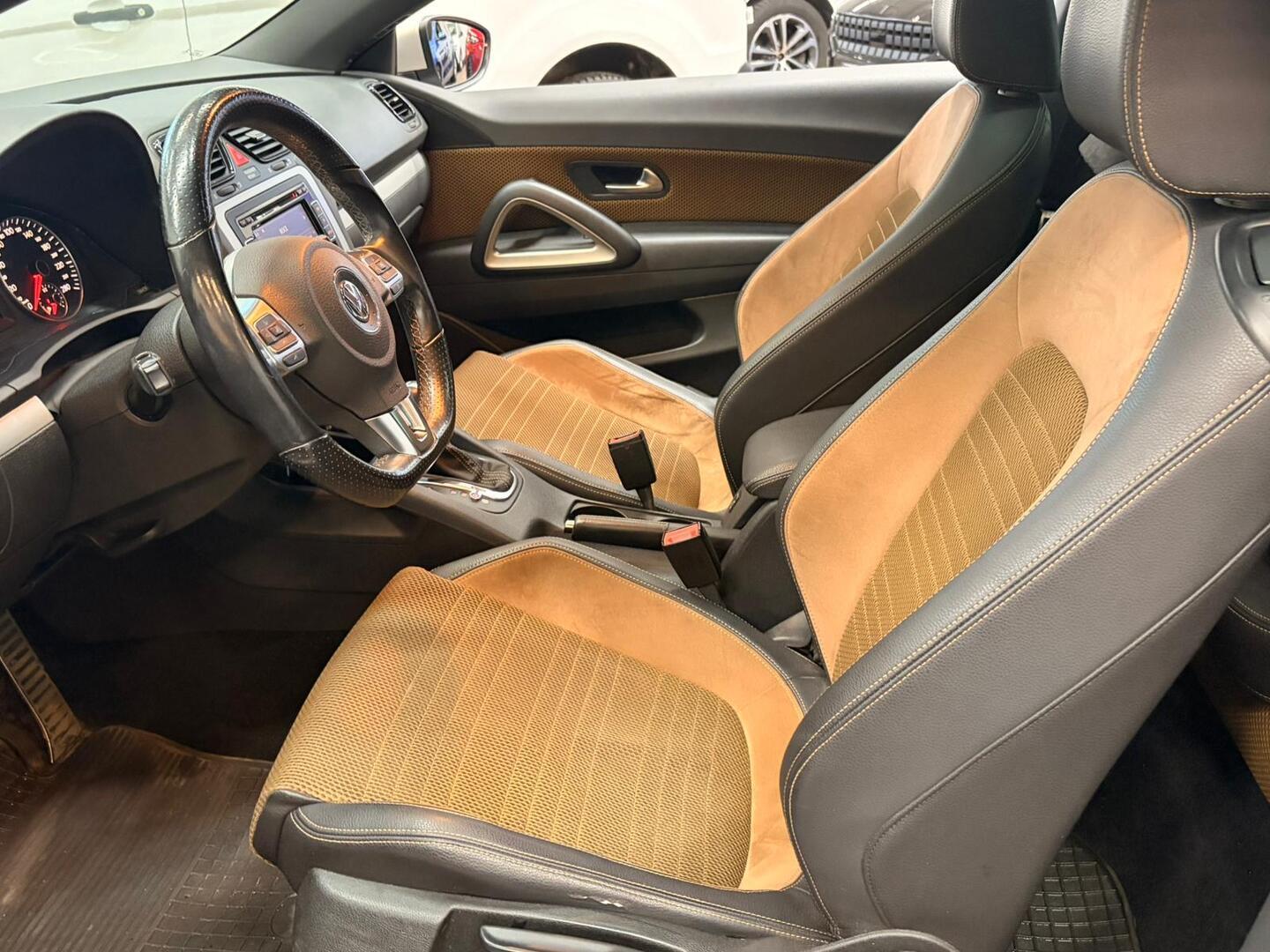 VOLKSWAGEN Scirocco 2009