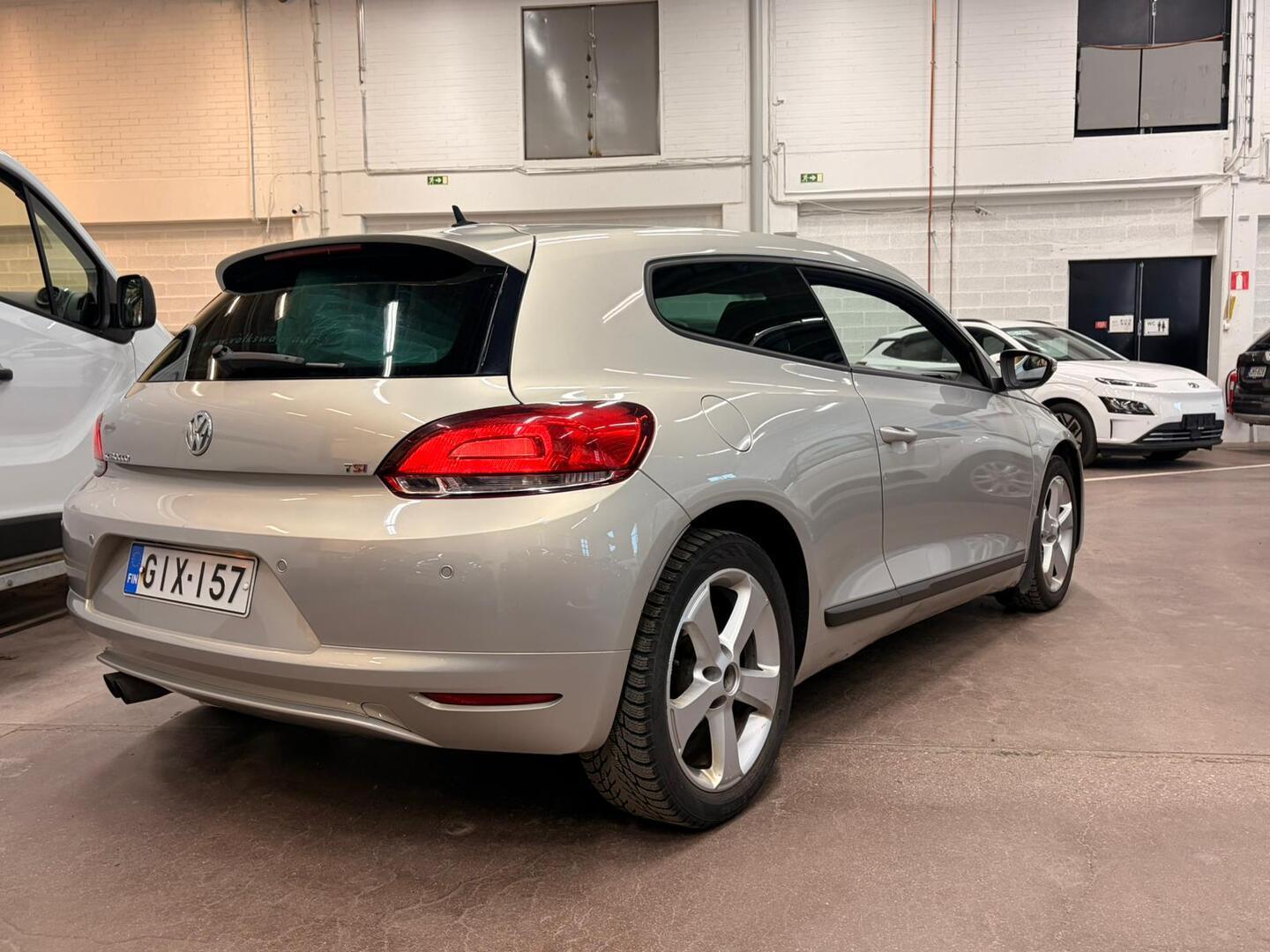 VOLKSWAGEN Scirocco 2009