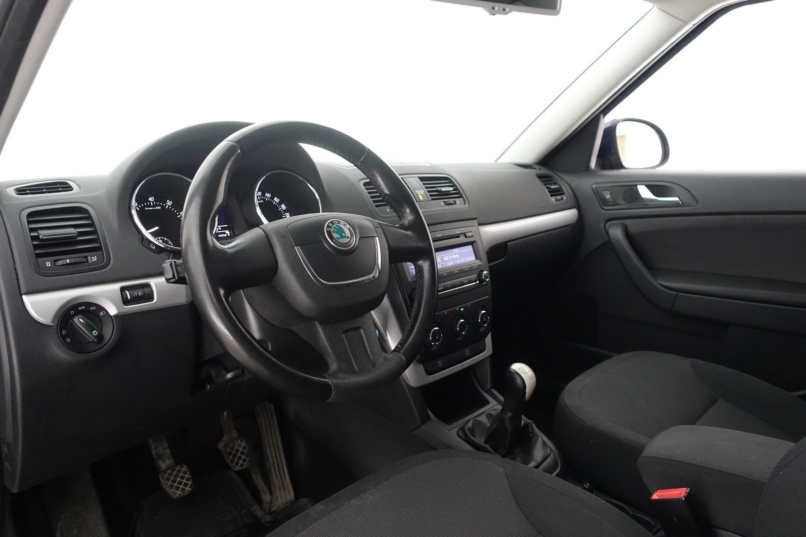SKODA Yeti 2011