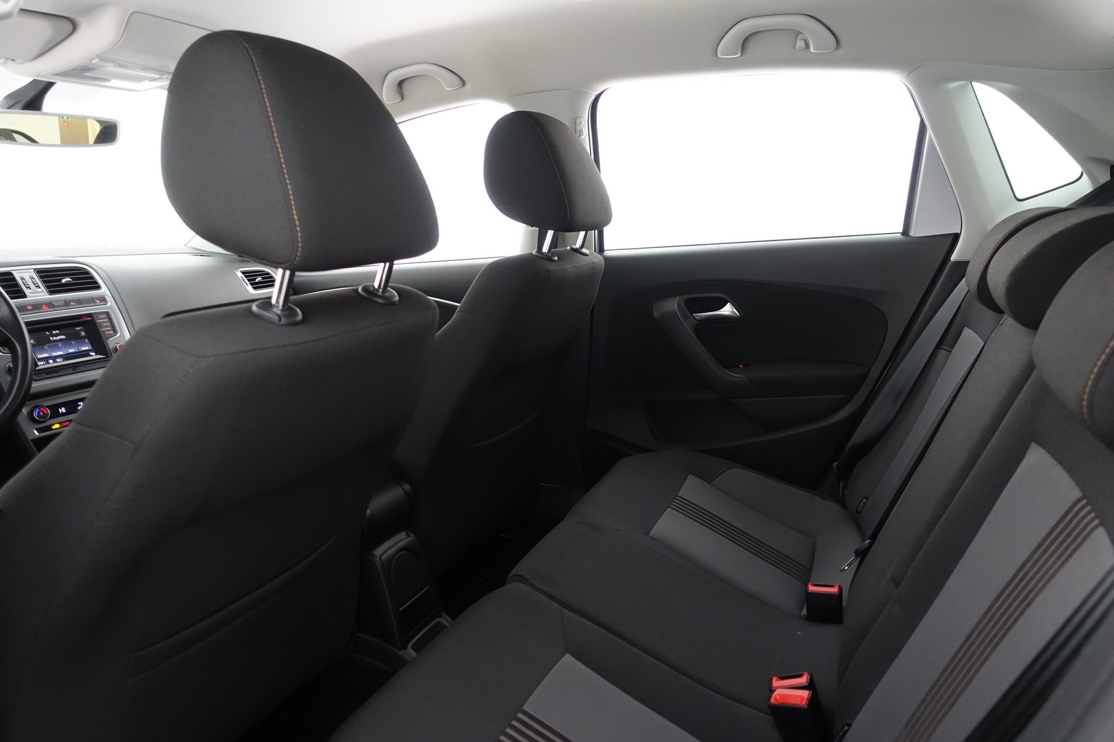 VOLKSWAGEN Polo 2017