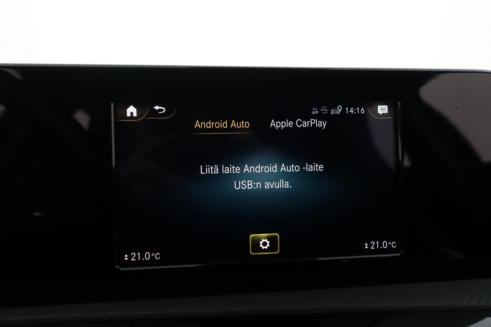 MERCEDES-BENZ A 2020