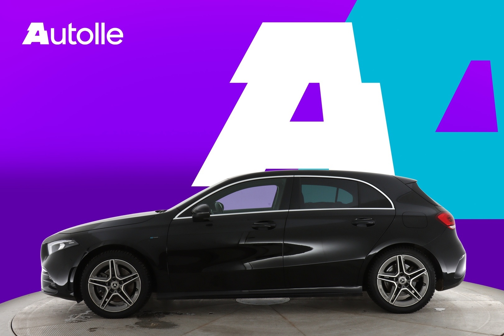 MERCEDES-BENZ A 2020