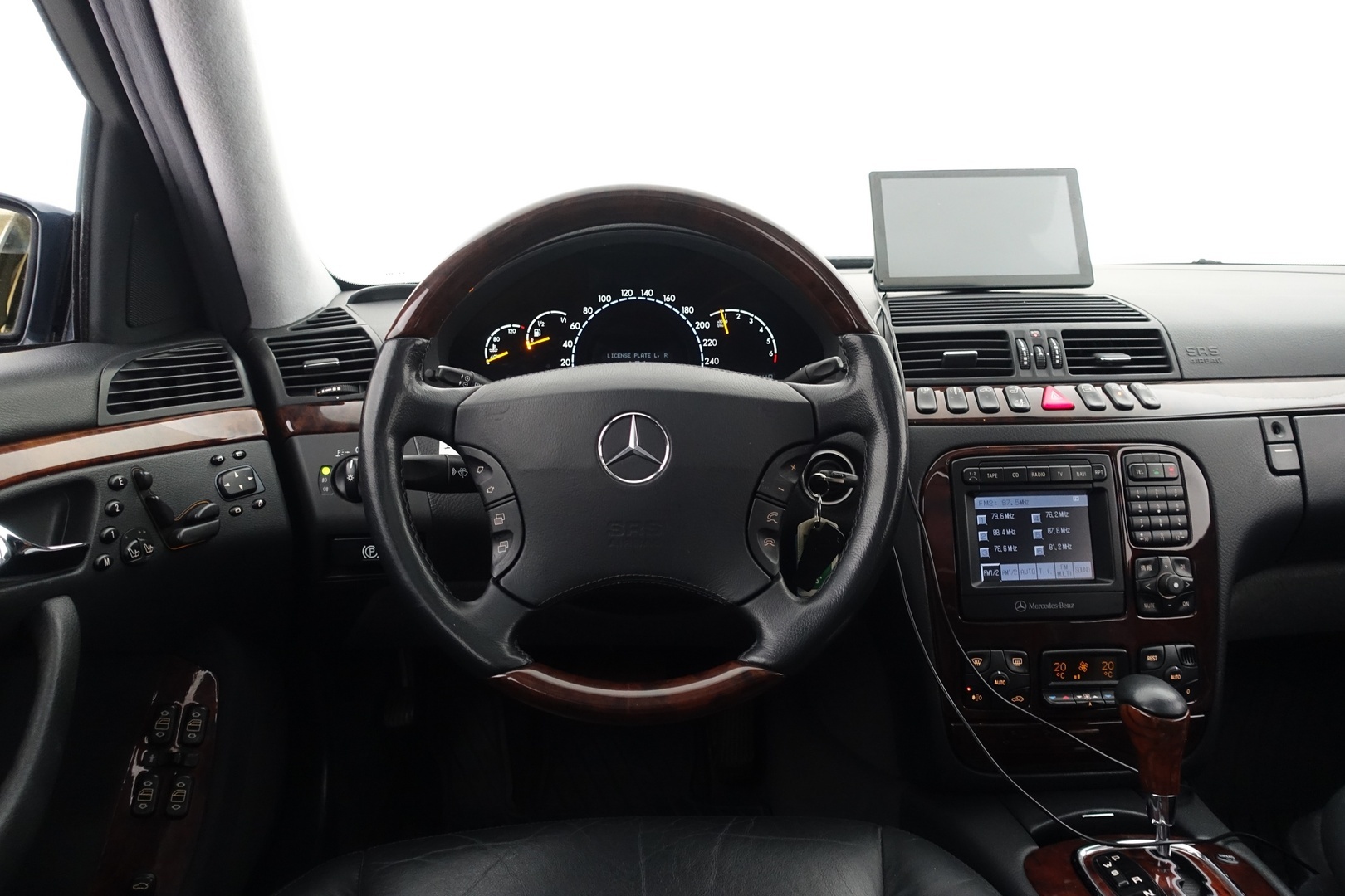 MERCEDES-BENZ S 2001