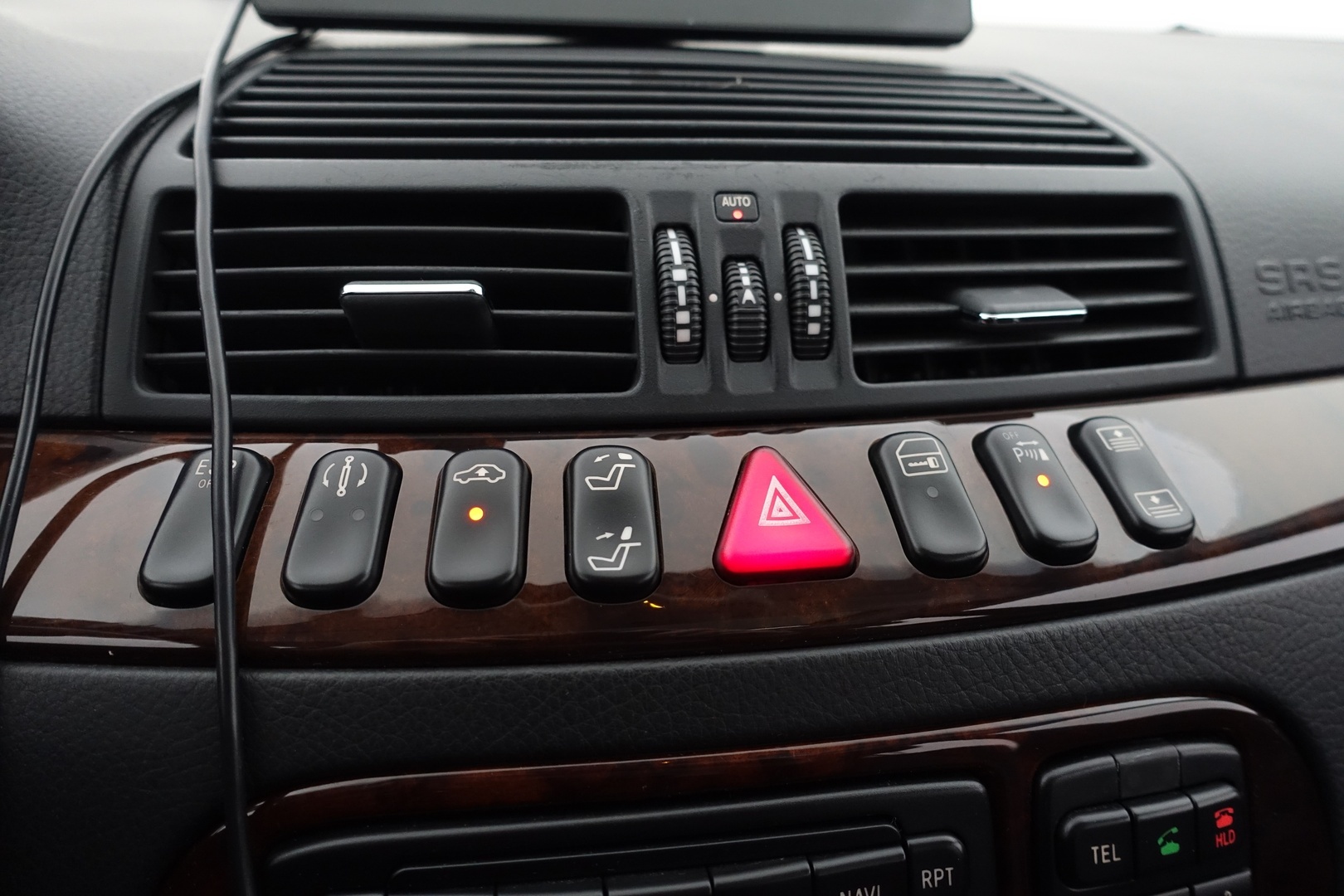 MERCEDES-BENZ S 2001