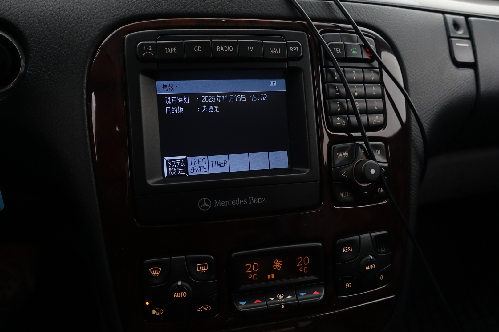 MERCEDES-BENZ S 2001