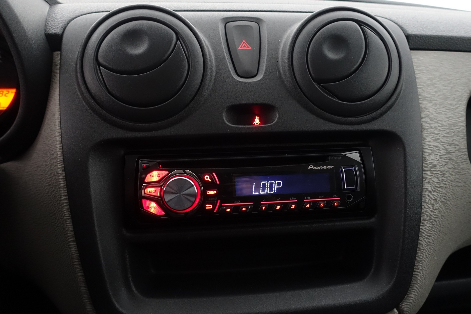 DACIA Dokker Van 2014