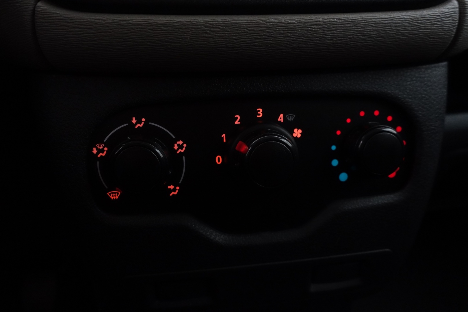 DACIA Dokker Van 2014