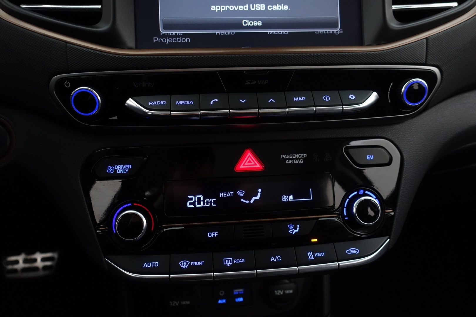 HYUNDAI IONIQ electric 2017