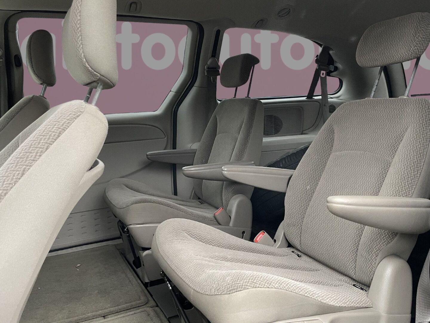 DODGE Grand Caravan 2006