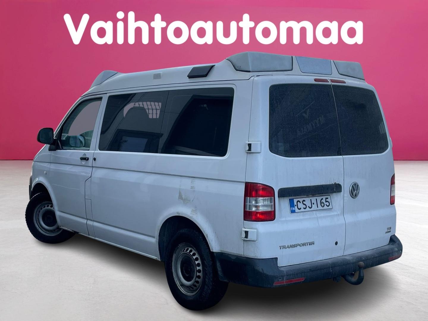 VOLKSWAGEN Transporter 2015