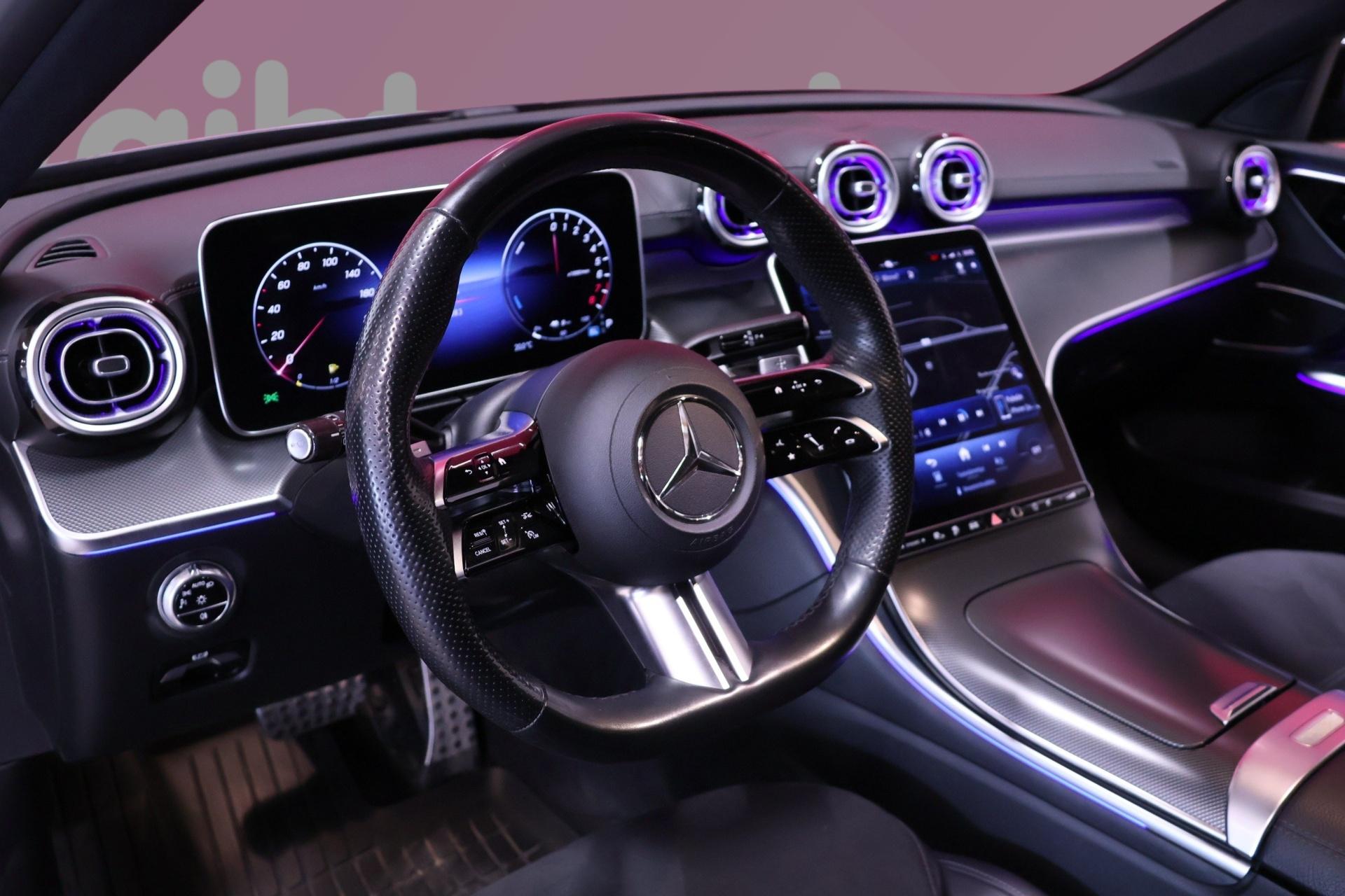 MERCEDES-BENZ C 2023