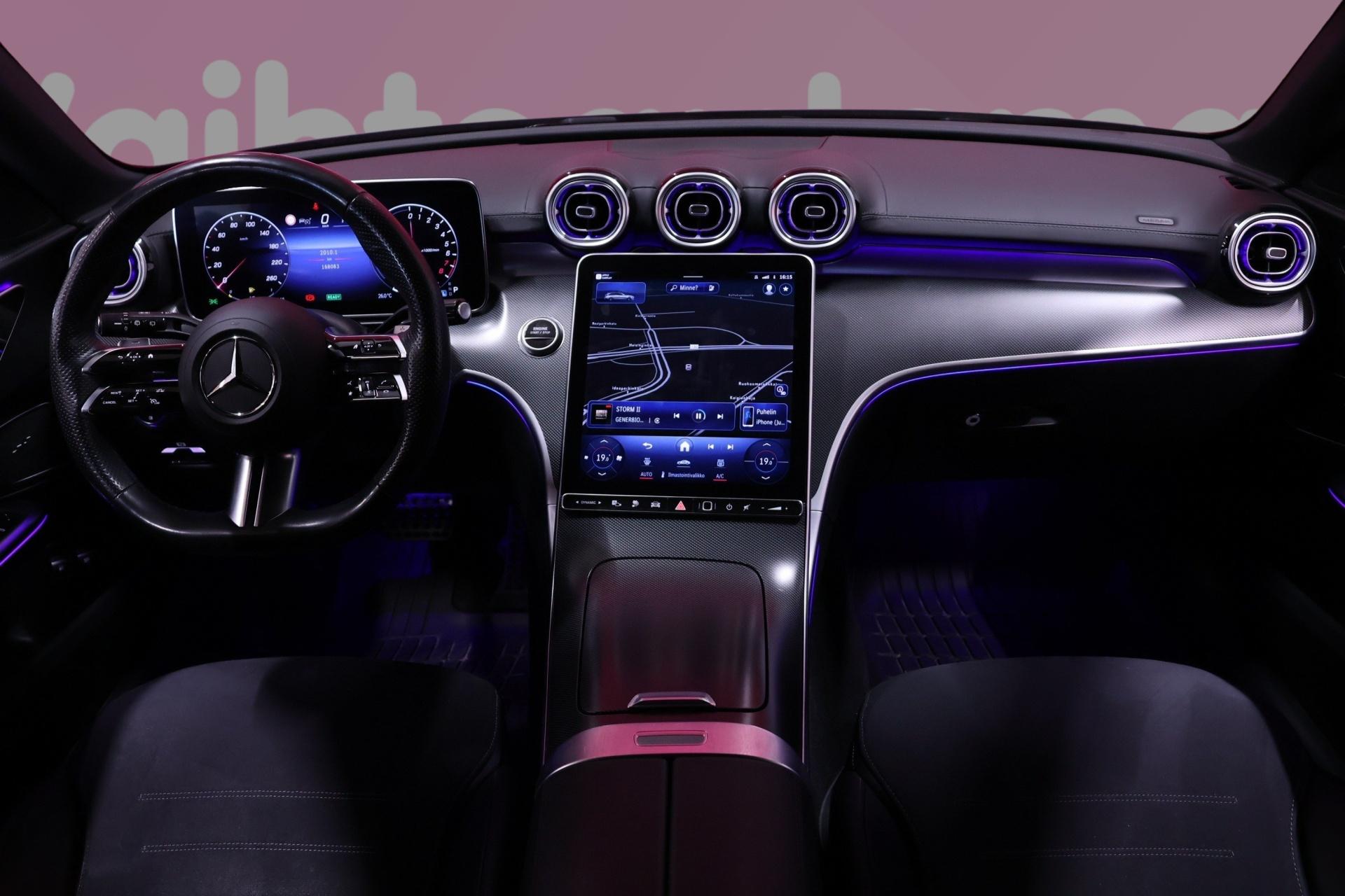 MERCEDES-BENZ C 2023