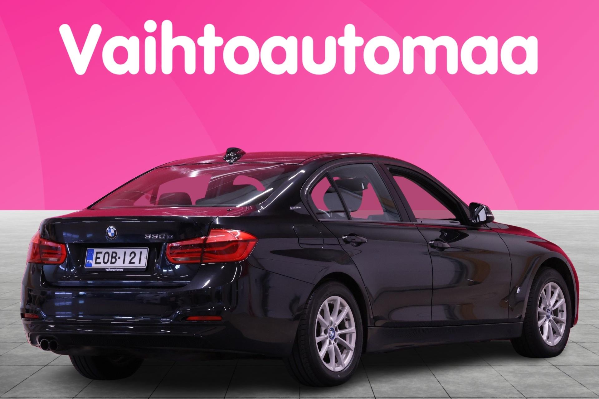 BMW 330 2017