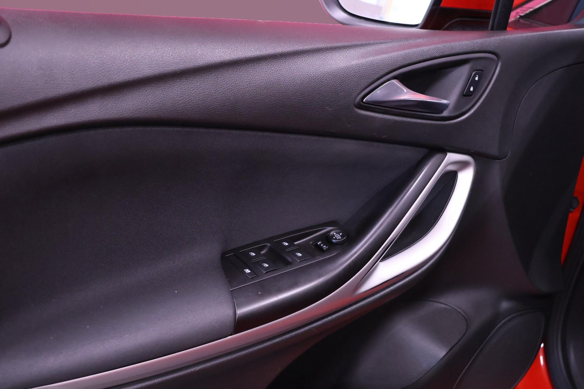 OPEL Astra 2019