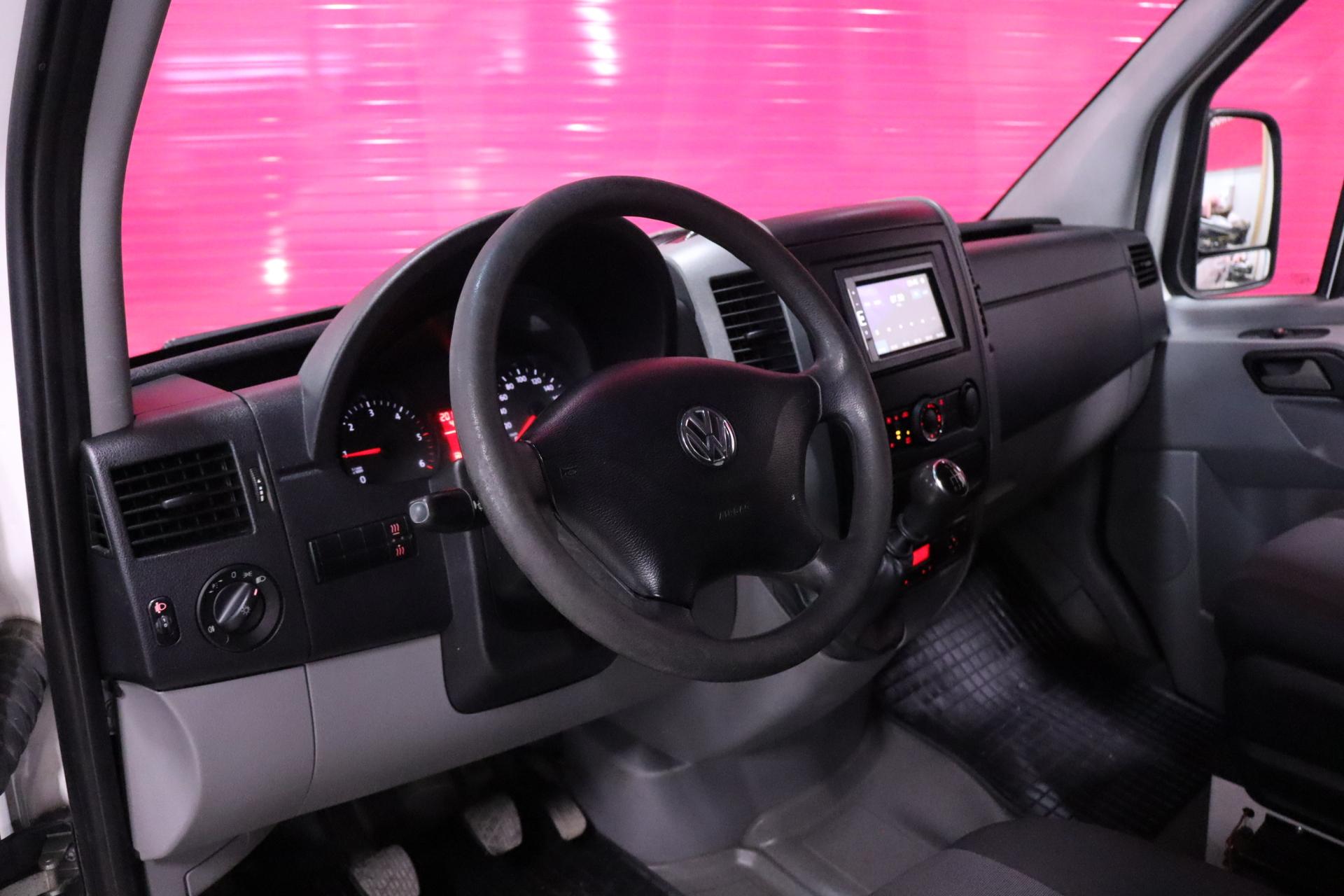 VOLKSWAGEN Crafter 2015