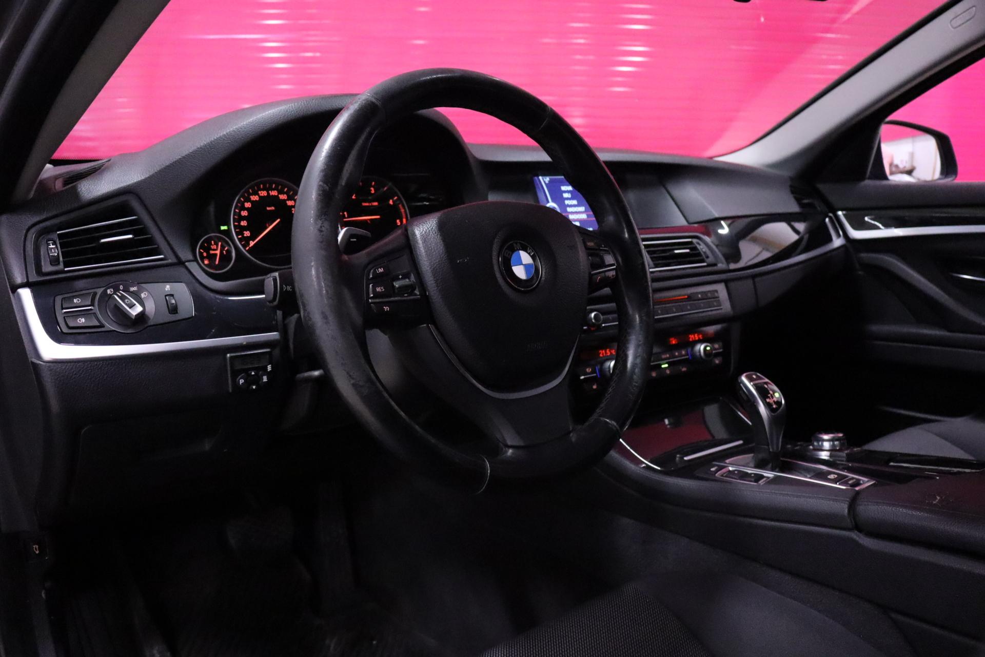 BMW 520 2012