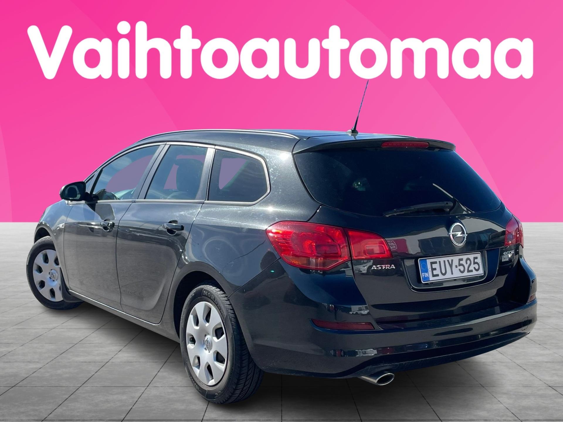 OPEL Astra 2012