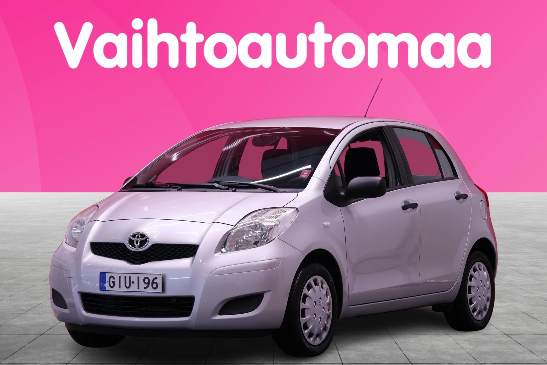 TOYOTA Yaris 7