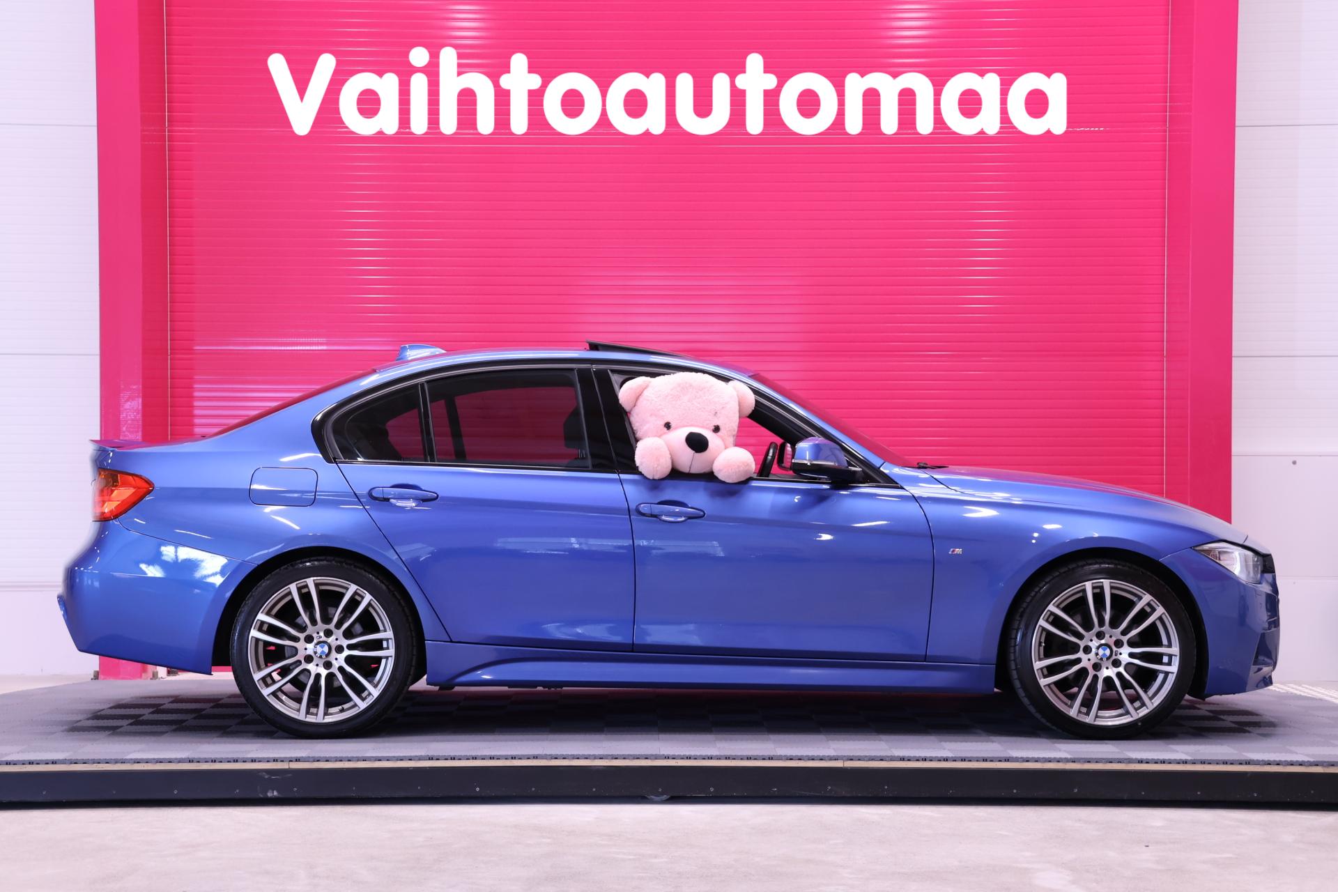 BMW 320 2013