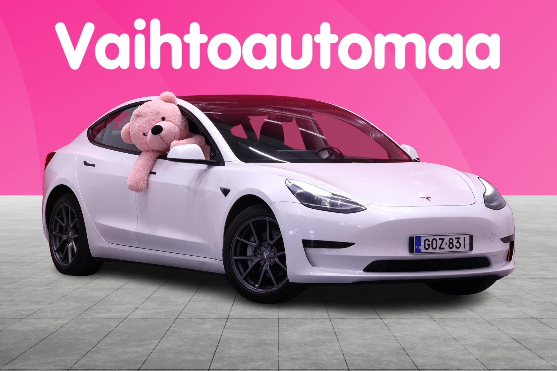 TESLA Model 3 2021