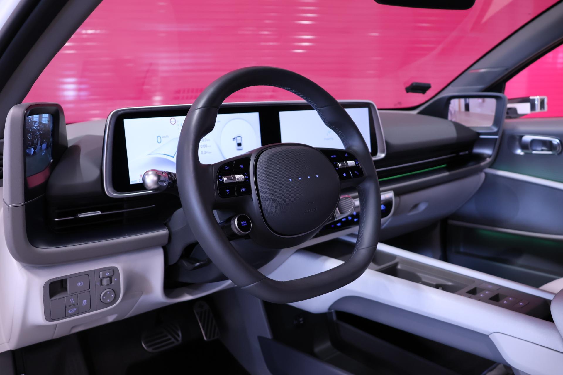 HYUNDAI Ioniq 6 2024