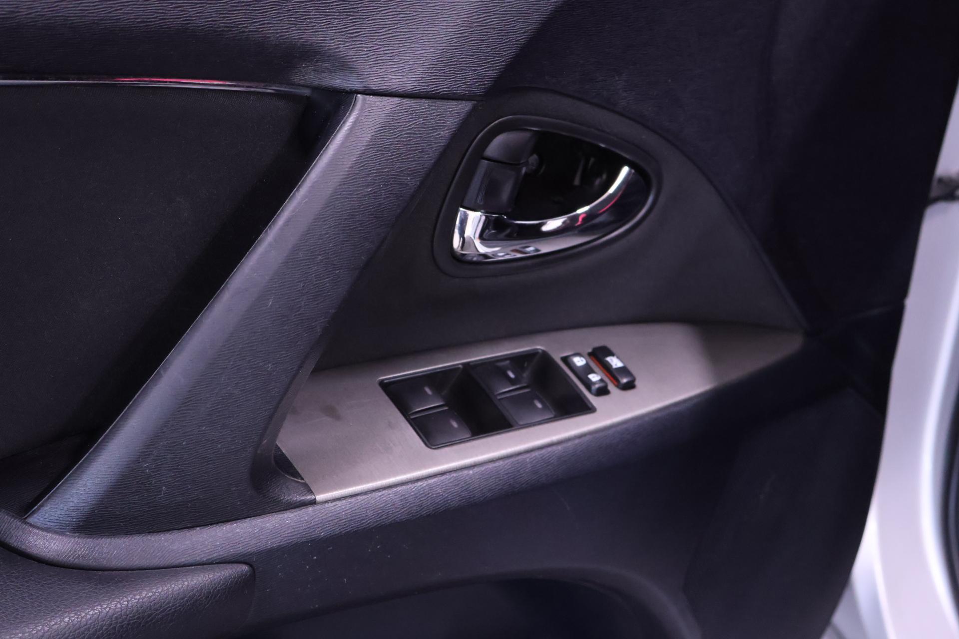 TOYOTA Avensis 12