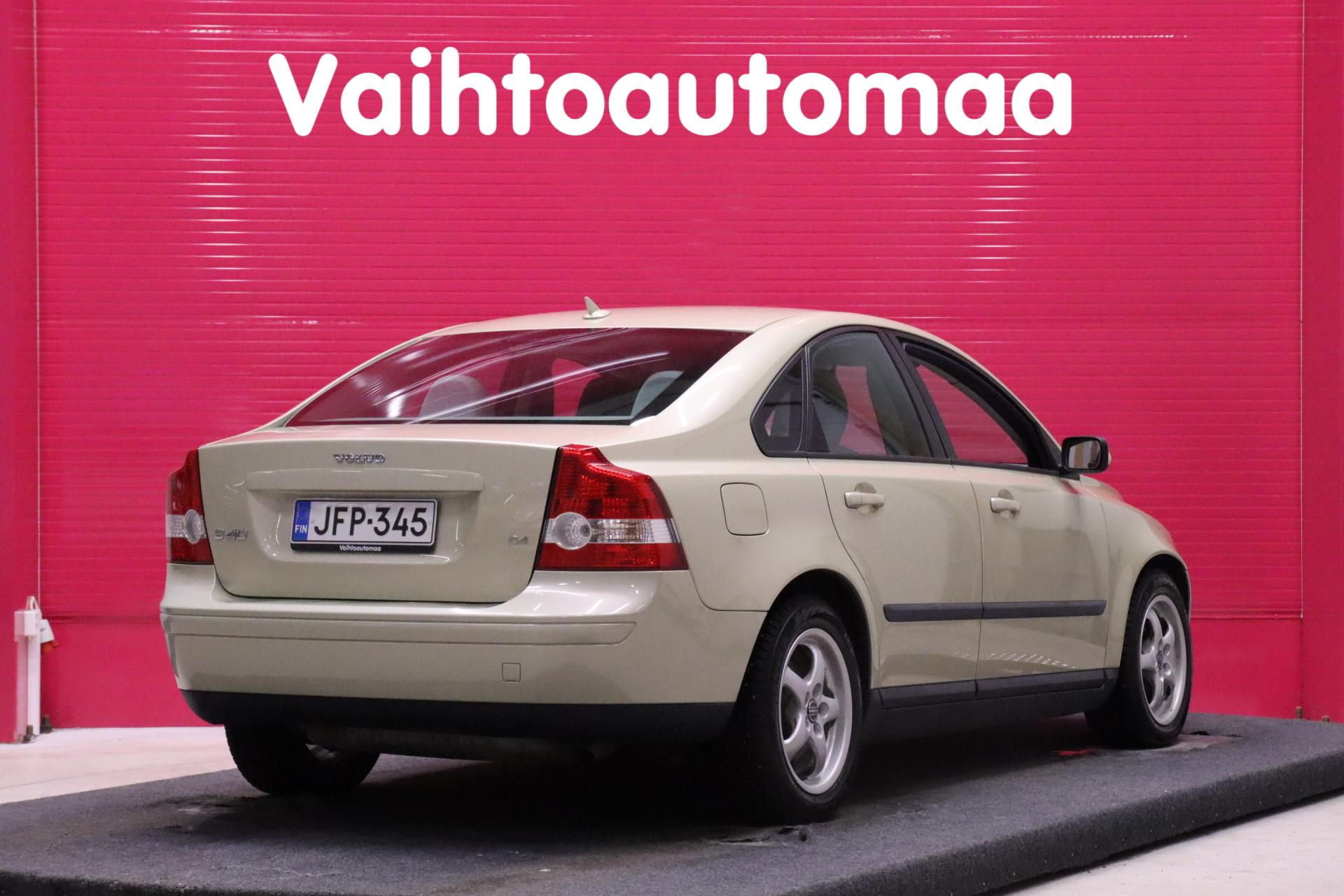 VOLVO S40 2004