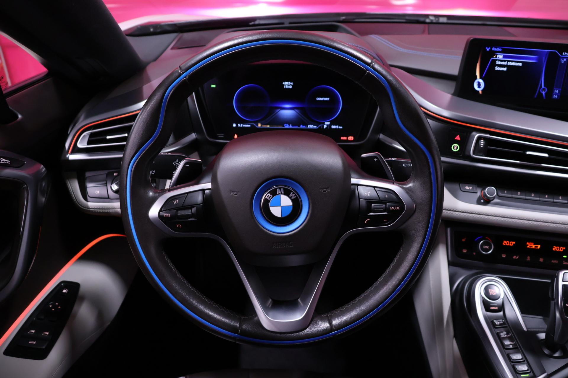 BMW i8 2016