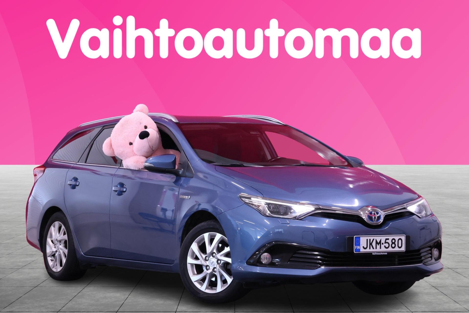 TOYOTA Auris 1