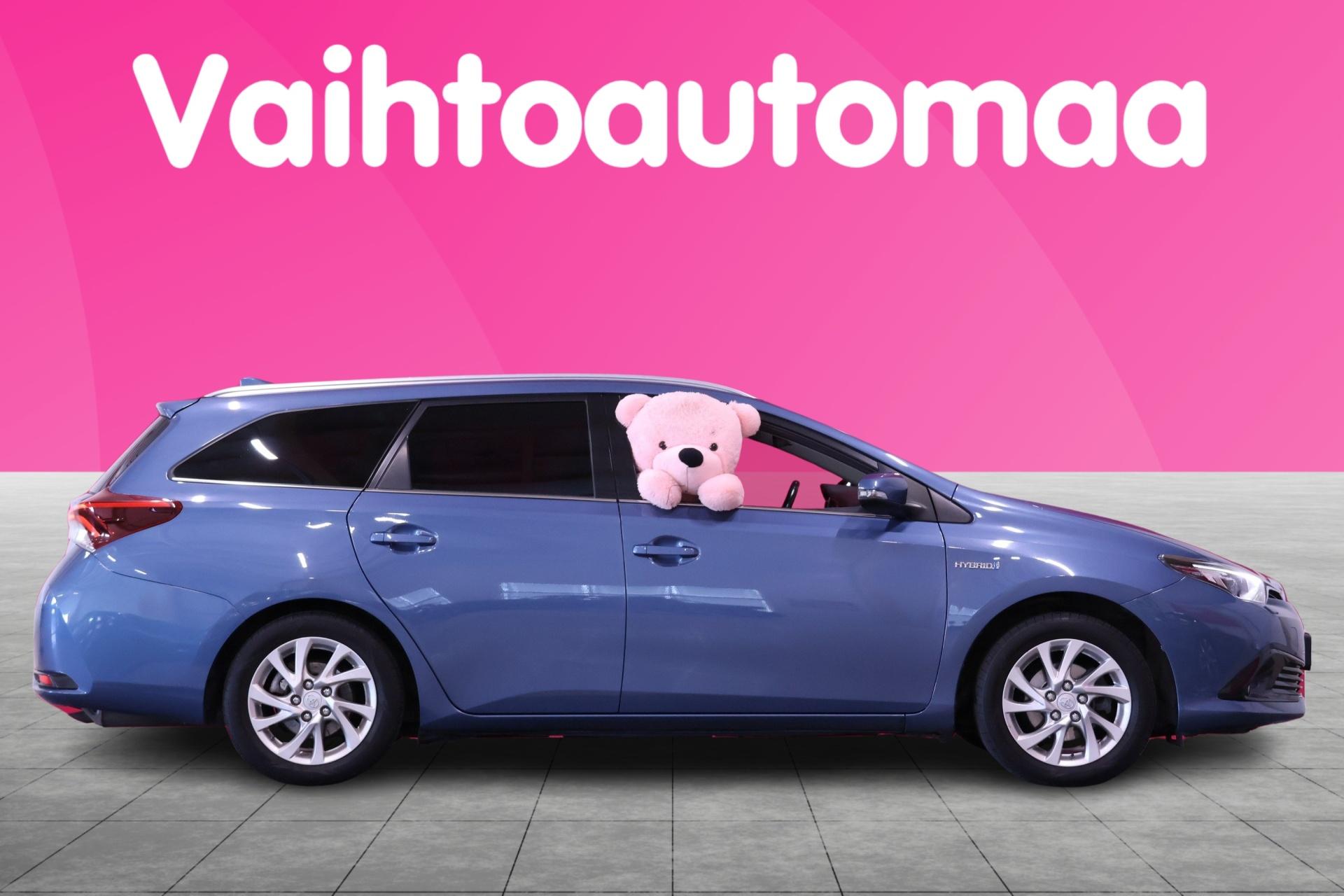 TOYOTA Auris 2