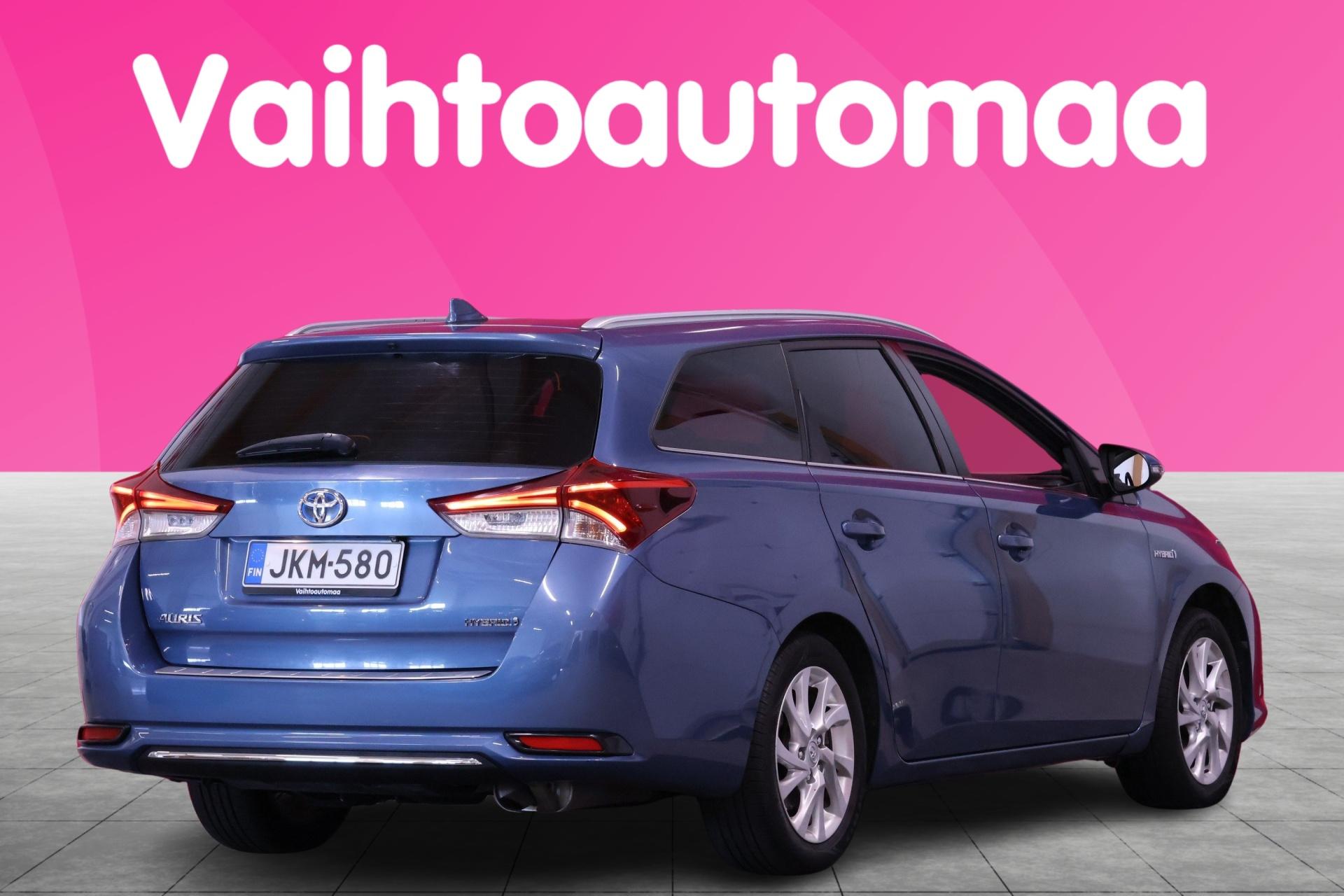 TOYOTA Auris 3