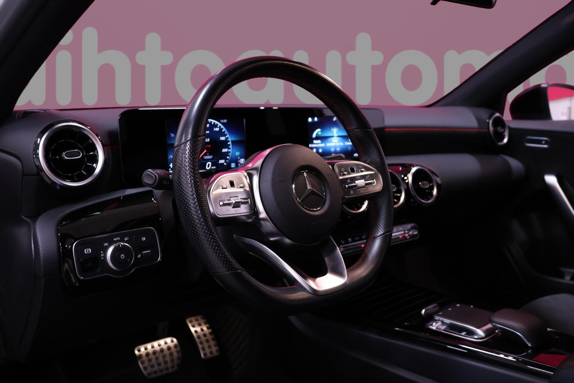 MERCEDES-BENZ A 2019
