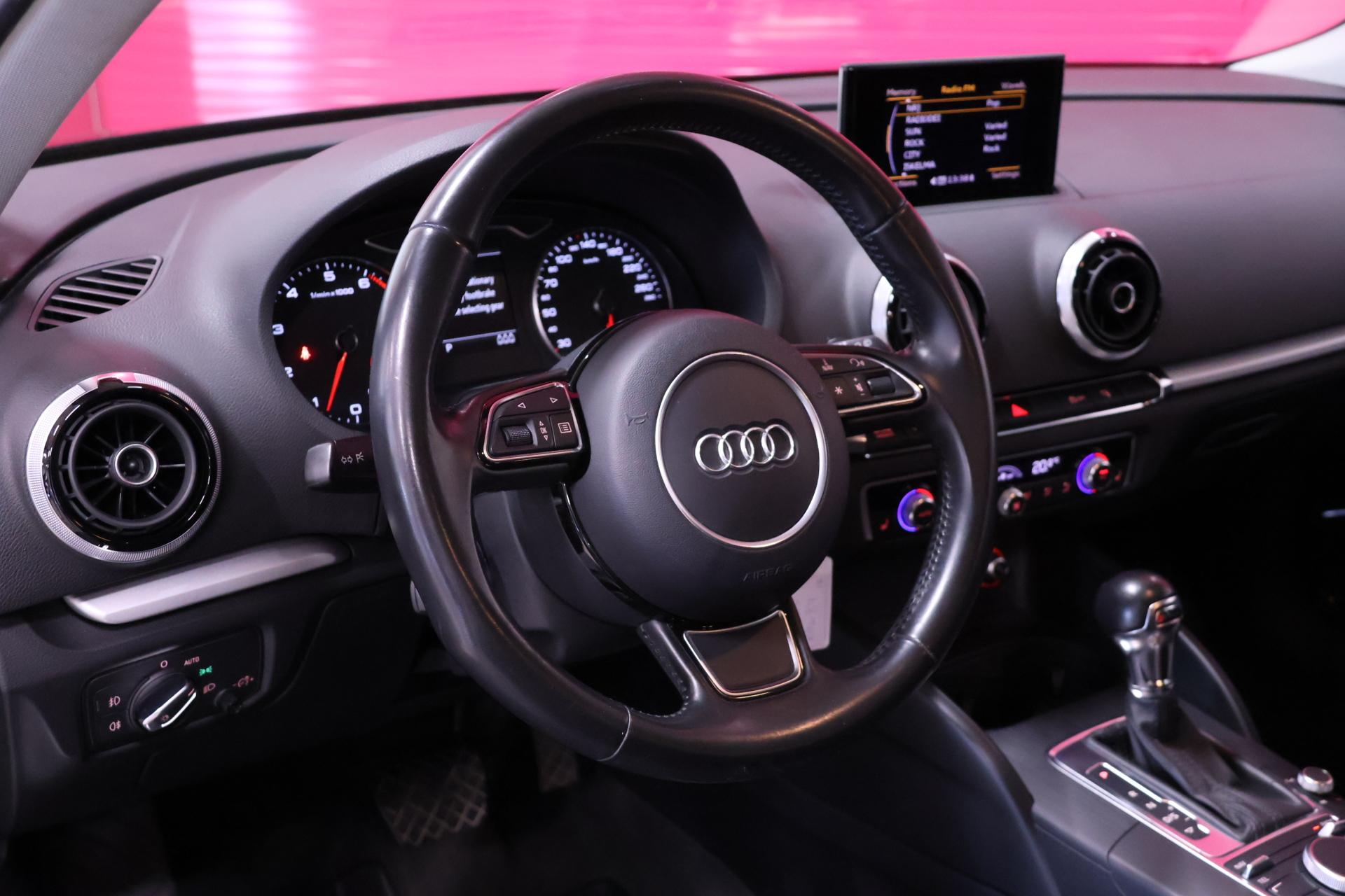AUDI A3 2014