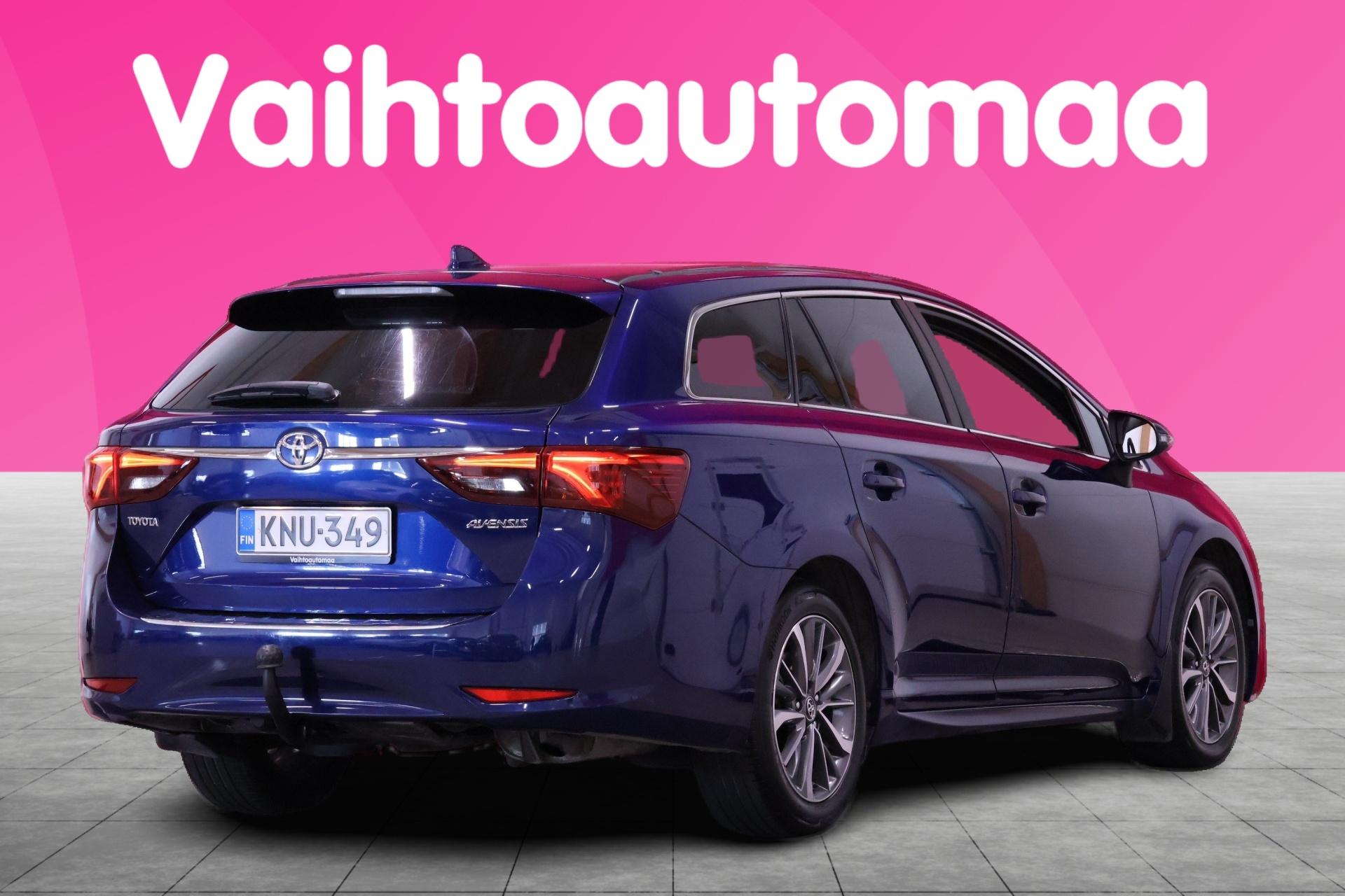 TOYOTA Avensis 2016