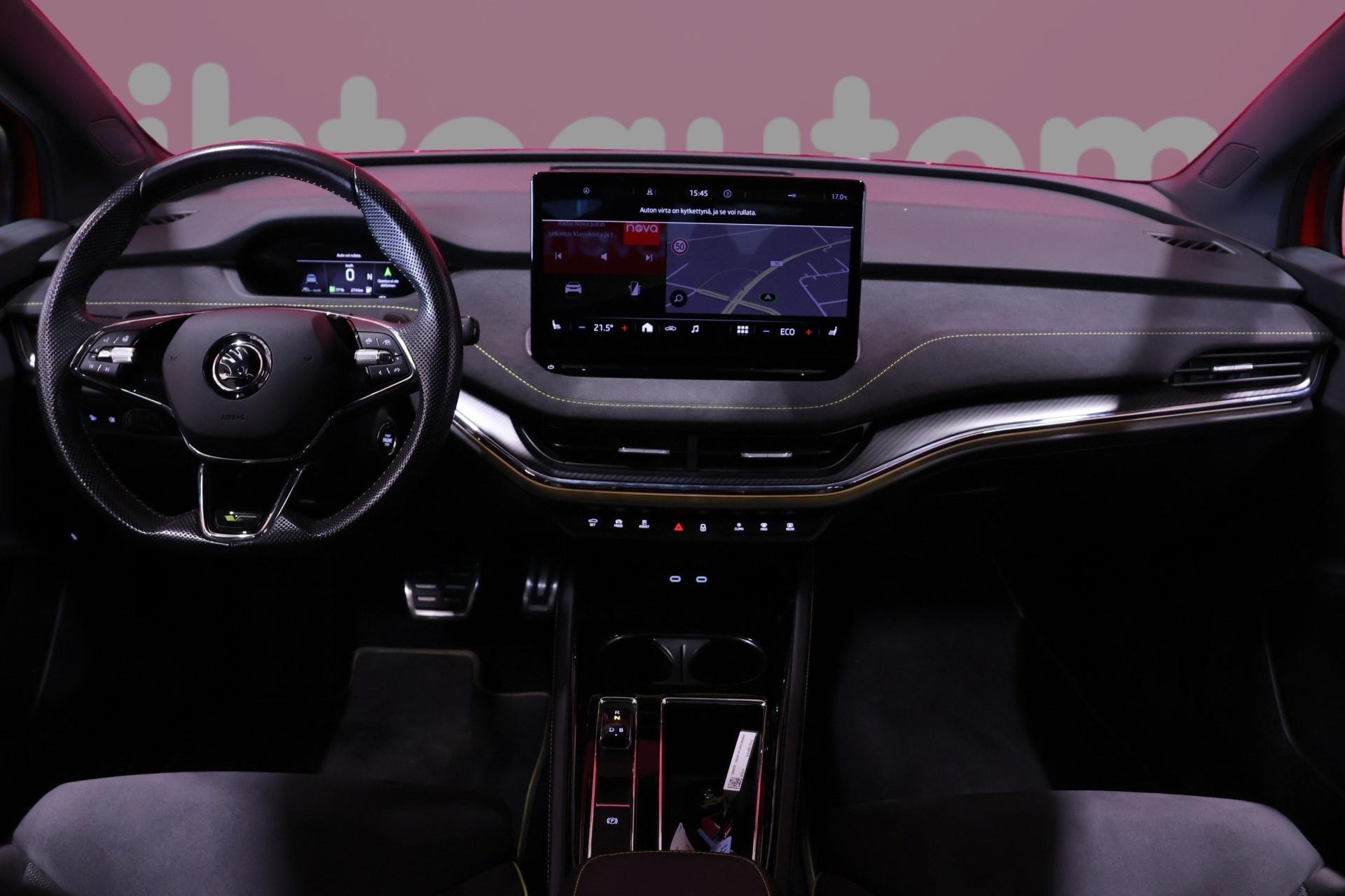 SKODA Enyaq 2023