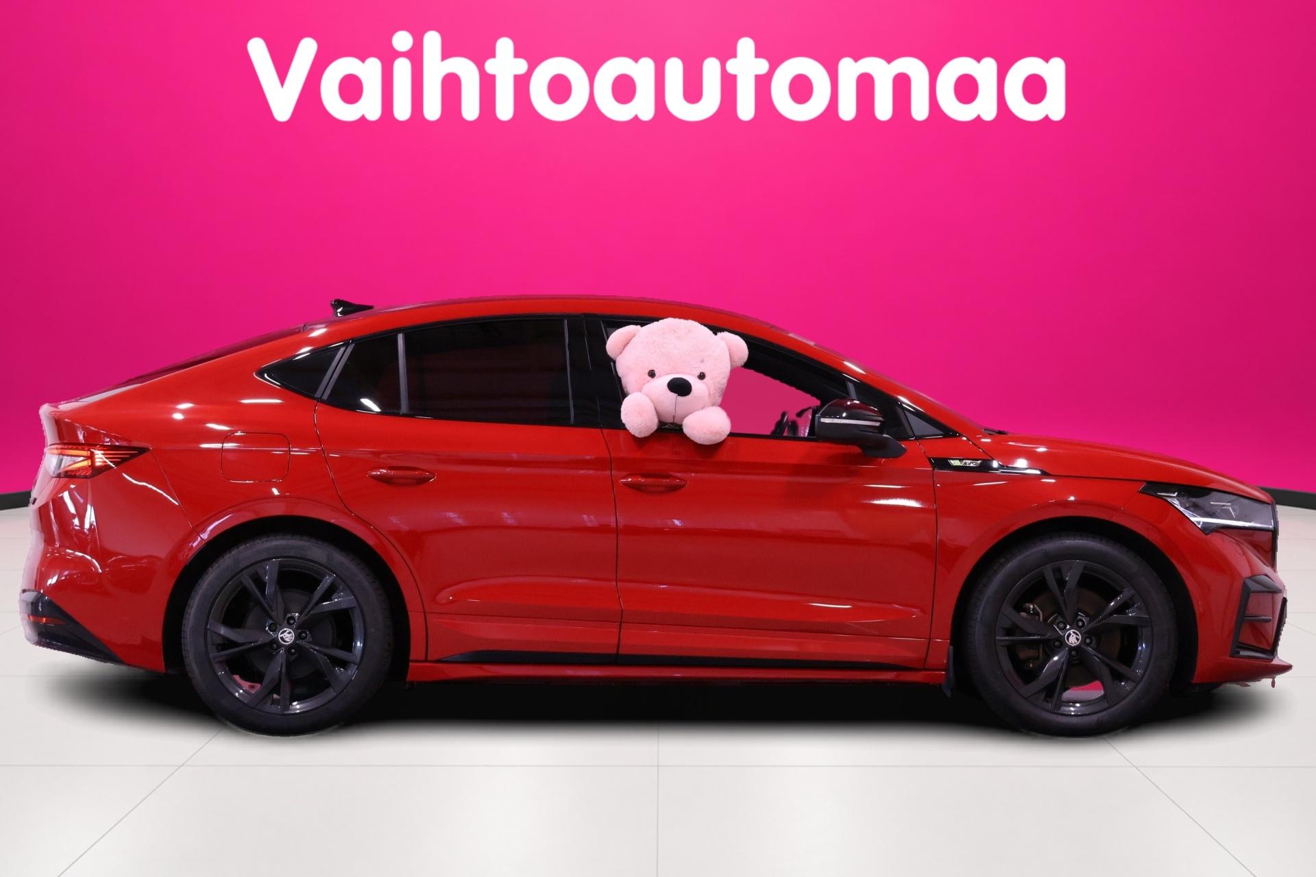 SKODA Enyaq 2023