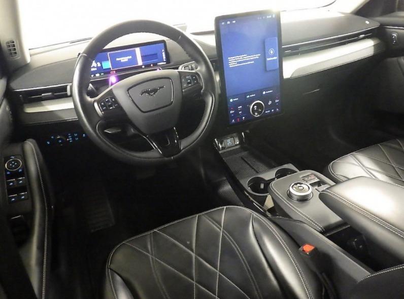 FORD Mustang Mach-E 2021