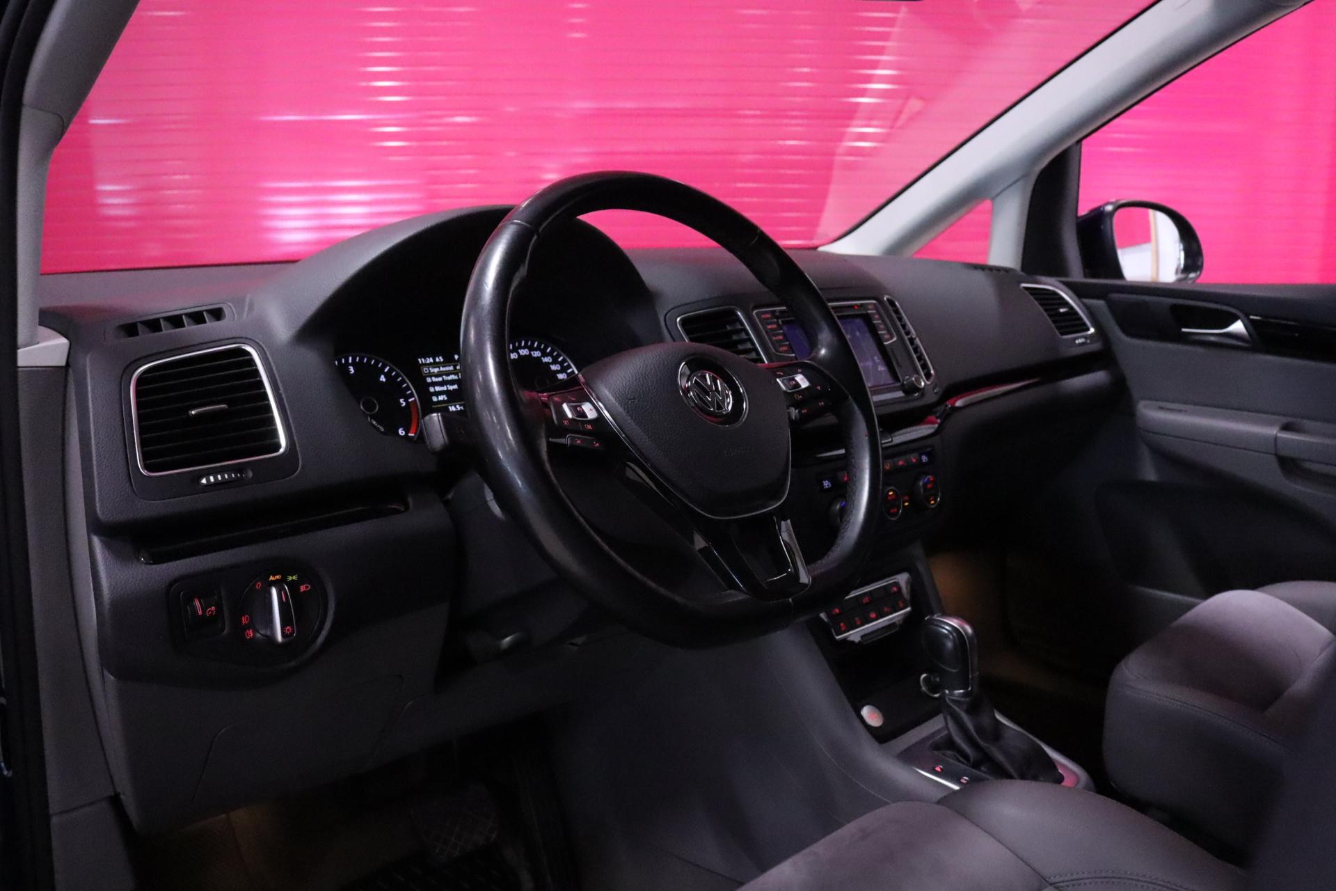 VOLKSWAGEN Sharan 2018