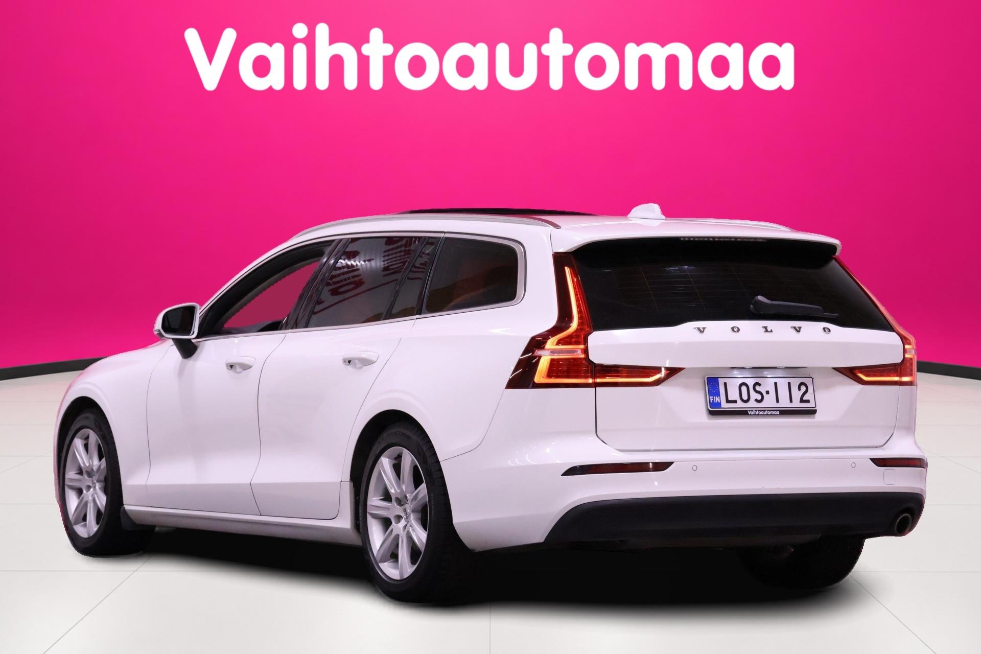 VOLVO V60 5