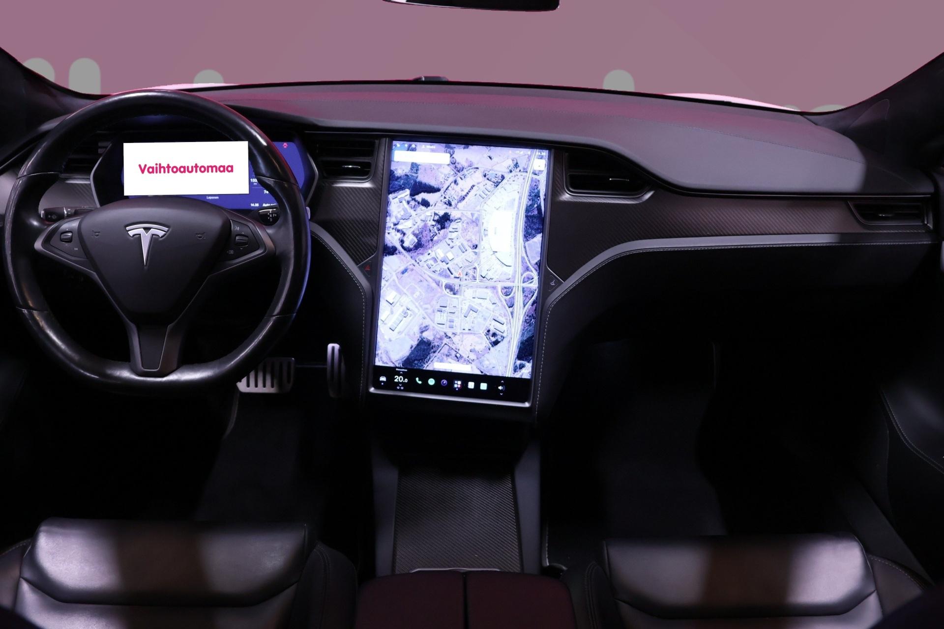 TESLA Model S 2021